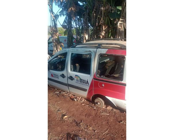 Foto de AUTOMOVEL FIAT/DOBLO ESSENCE 7L E, ALCOOL/GASOLINA, BRANCA, 2017/2017, CHASSI: 9BD1196GDH1141325, RENAVAM: 01137426044, NO ESTADO EM QUE SE ENCONTRA.