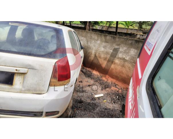 Foto de AUTOMOVEL FIAT/PALIO FIRE, 2016/2016, BRANCA, ALCOOL/GASOLINA, CHASSI: ...78149, NO ESTADO EM QUE SE ENCONTRA.
