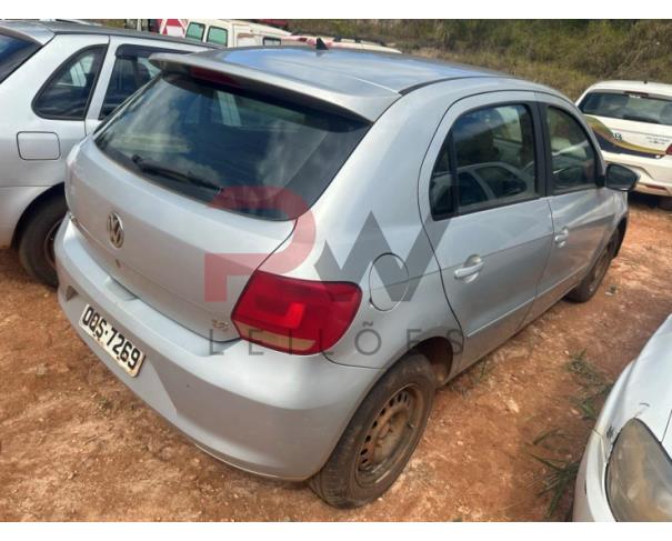 Foto de PASSAGEIRO / AUTOMOVEL VW/NOVO GOL 1.6, 2013/2014, ALC/GASOL, PRATA, PLACA OQS-7269, RENAVAM: 00568649737, CHASSI: 9BWAB45U9ET046472, NO ESTADO EM QUE SE ENCONTRA.
