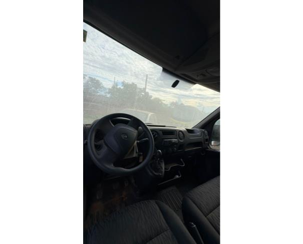 Foto de MICROONIB RENAULT/M REVESCAP L3H2, DIESEL, BRANCA, 2019/2020, CHASSI: 93YMEN4XELJ238662, RENAVAM: 01227031553, NO ESTADO EM QUE SE ENCONTRA.