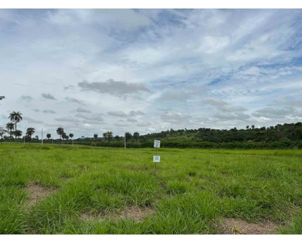 Foto de Chácara 03, Quadra 04, do Chacreamento Espelho D’Água, situada na Rua E, em Abaeté/MG, com área de 1.000,00 m², matrícula nº 29.034 do CRI de Abaeté/MG.