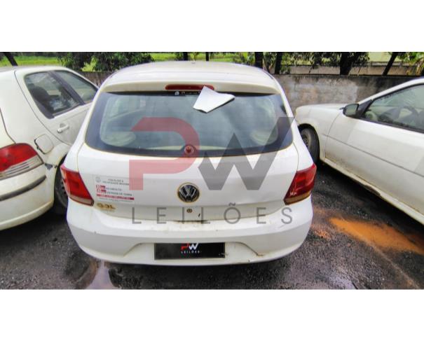 Foto de AUTOMOVEL VW/NOVO GOL 1.0, 2014/2014, BRANCA, ALCOOL/GASOLINA, CHASSI: ....59652, NO ESTADO EM QUE SE ENCONTRA.
