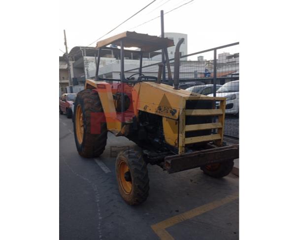 Foto de TRATOR VALMET 885, AMARELO, ANO: 1999, NO ESTADO EM QUE SE ENCONTRA. 