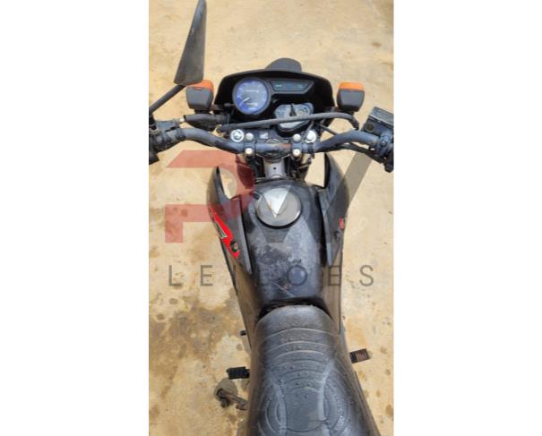 Foto de PASSAGEIRO / MOTOCICLETA HONDA/NXR150 BROS ESD, GASOLINA, PRETA, 2007/2008, PLACA HBP-9982, CHASSI: 9C2KD03108R007244, RENAVAM: 962388726, NO ESTADO EM QUE SE ENCONTRA. 