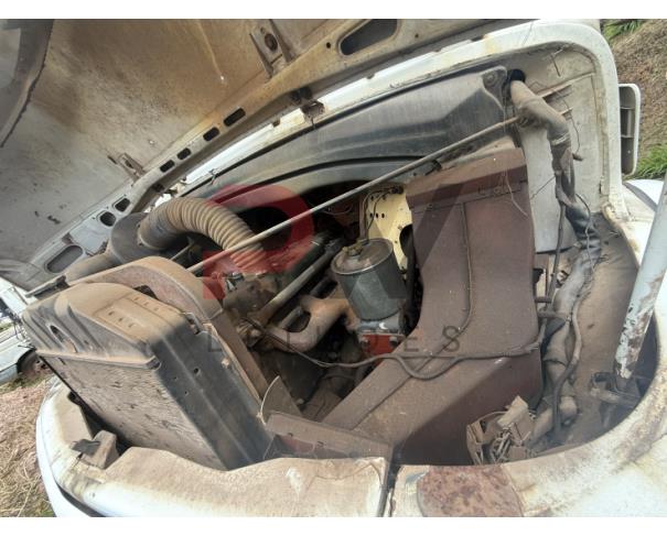 Foto de CARGA / CAMINHAO M.B./M.BENZ L 1313, 1987/1987, DIESEL, BRANCA, CHASSI: 9BM345002GB735163, RENAVAM: 00266596134, NO ESTADO EM QUE SE ENCONTRA. MOTOR AVARIADO.