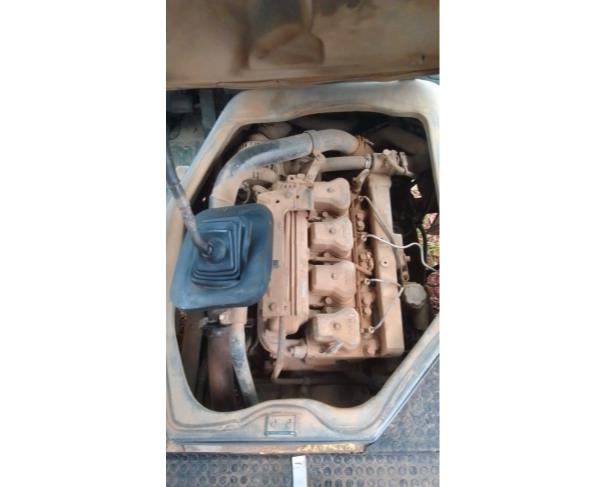 Foto de ONIBUS MARCOPOLO/VOLARE A8 ESC, DIESEL, PRATA, 2004/2004, CHASSI: 93PB04B304C013026, RENAVAM: 00832005444, NO ESTADO EM QUE SE ENCONTRA.