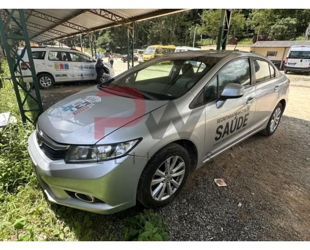 Foto de AUTOMOVEL HONDA/CIVIC LXS, ALCOOL/GASOLINA, PRATA, 2013/2014, CHASSI: ...02009, NO ESTADO EM QUE SE ENCONTRA.