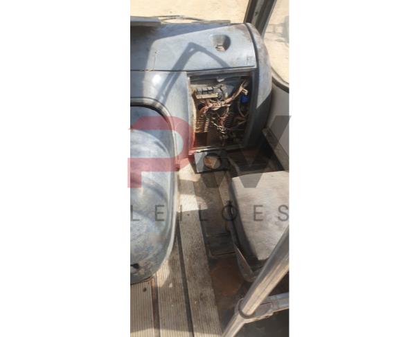 Foto de PASSAGEIRO / ONIBUS M.BENZ/OF 812, DIESEL, BRANCA, 1995/1996, PLACA OQQ-6134, CHASSI: 9BM688187SB076136, RENAVAM: 00546081339, NO ESTADO EM QUE SE ENCONTRA. 