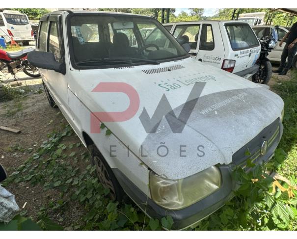 Foto de AUTOMOVEL FIAT/UNO MILLE ECONOMY, ALCOOL/GASOLINA, BRANCA, 2011/2012, CHASSI: ....03220, NO ESTADO EM QUE SE ENCONTRA.