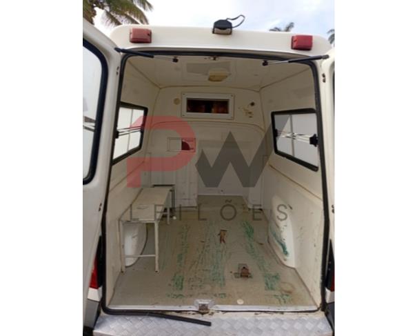 Foto de CAMINHONE VW/SAVEIRO CS ST MB, ALCOOL/GASOLINA, BRANCA, 2014/2015, CHASSI: ...68995, NO ESTADO EM QUE SE ENCONTRA.
