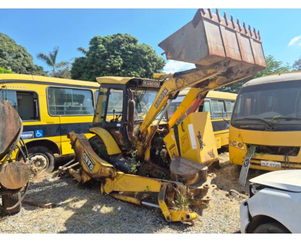 Foto de RETROESCAVADEIRA RANDON RD 406 ADVANCED, ANO 2012, NO ESTADO EM QUE SE ENCONTRA. 