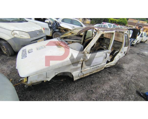 Foto de AUTOMOVEL FIAT/UNO MILLE ECONOMY, 2010/2011, BRANCA, ALCOOL/GASOLINA, CHASSI: ...90158, NO ESTADO EM QUE SE ENCONTRA.
