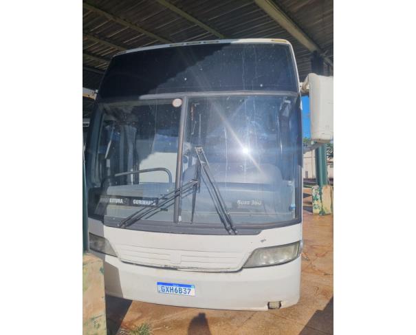 Foto de ONIBUS, SCANIA/BUSSCAR JUM BUS R, BRANCA, 2003/2003, DIESEL, CHASSI: 9BSK6X2BE33540294, RENAVAM: 00804781575, NO ESTADO EM QUE SE ENCONTRA.
