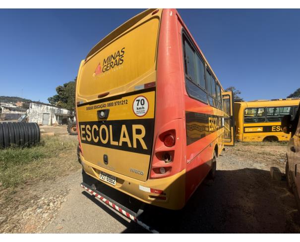 Foto de ONIBUS, IVECO/WAYCLASS 70C17HDE, AMARELA, 2016/2016, DIESEL, CHASSI: 93ZL68C01G8469339, RENAVAM: 01121458502, NO ESTADO EM QUE SE ENCONTRA.