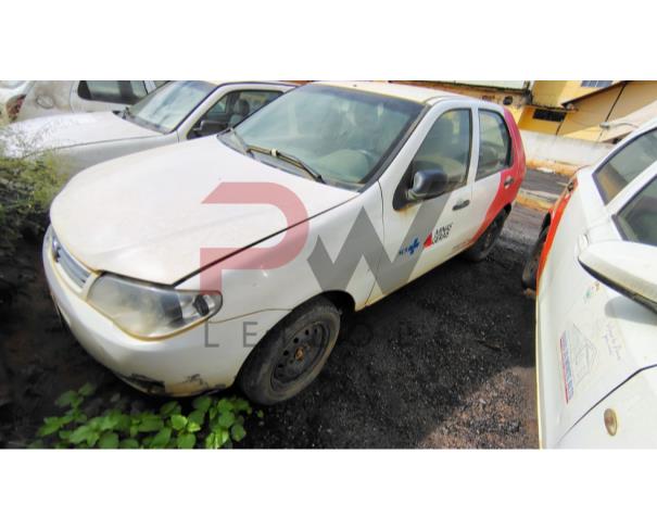 Foto de AUTOMOVEL FIAT/PALIO FIRE, 2015/2016,BRANCA, ALCOOL/GASOLINA, CHASSI:...71536, NO ESTADO EM QUE SE ENCONTRA.