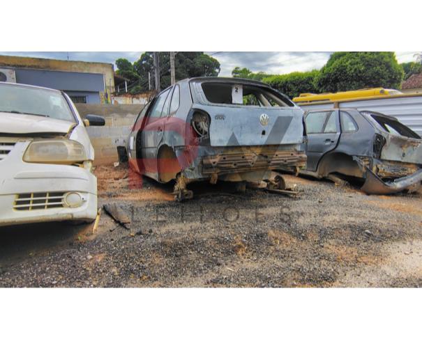 Foto de AUTOMOVEL VW/GOL 1.0 GIV, 2010/2011, CINZA, ALCOOL/GASOLINA, CHASSI: ...09461, NO ESTADO EM QUE SE ENCONTRA.