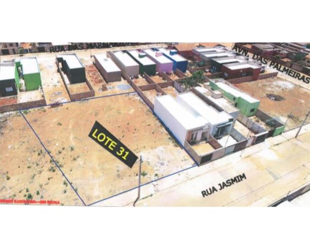 Foto de IMÓVEL URBANO: Área Pública nº 05: Uma área de terreno constituída pela Quadra 10, medindo 1.080,00 m² (um mil e oitenta metros quadrados), do Bairro Parque Cidade Jardim, situado nesta cidade de Pompéu/MG, na Rua Cinco, NO ESTADO EM QUE SE ENCONTRA.