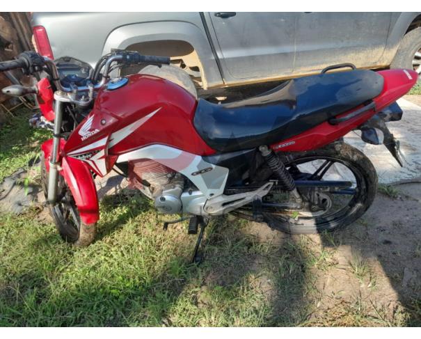 Foto de PASSAGEIRO / HONDA / CG 150 TITAN EX / Placa LMF5300 / UF: RJ / Município: Nova Iguaçu / Ano : 2015 / Ano modelo: 2015 / Cor: VERMELHA / Chassi: 9C2KC1660FR506258 / Motor: KC16E6F506258 / RENAVAM: 01048223610, NO ESTADO EM QUE SE ENCONTRA. 