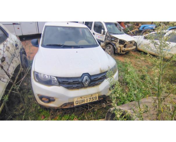 Foto de AUTOMOVEL RENAULT/KWID ZEN 10MT, ALCOOL/GASOLINA, BRANCA, 2019/2020, CHASSI: 93YRBB009LJ996961, RENAVAM: 01197085375, NO ESTADO EM QUE SE ENCONTRA.