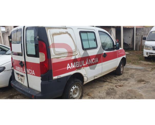 Foto de ESPECIAL / CAMINHONETE FIAT/DOBLO RONTAN AMB2, BRANCA, ALCOOL/GASOLINA, 2015/2016, PLACA PXJ-9951, CHASSI: 9BD22315UG2041745, RENAVAM: 01079001180, NO ESTADO EM QUE SE ENCONTRA.