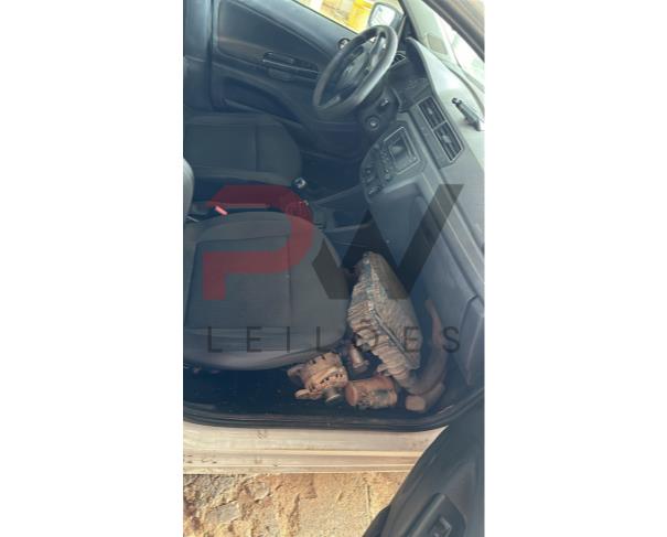 Foto de AUTOMOVEL VW/GOL 1.0L MC4, ALCOOL/GASOLINA, BRANCA, 2020/2021, CHASSI: ...31726, NO ESTADO EM QUE SE ENCONTRA. 