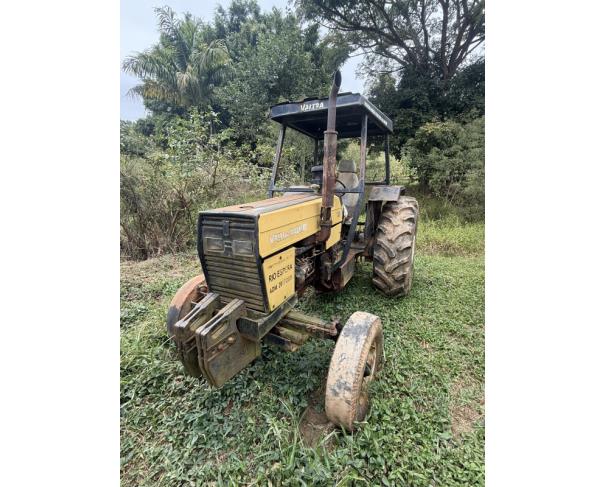 Foto de TRATOR AGRICOLA VALMET 785, ANO: 1998, SÉRIE: 0785F72261, NO ESTADO EM QUE SE ENCONTRA