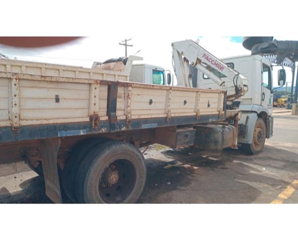 Foto de CAMINHAO VW/13.180 CNM, DIESEL, BRANCA, 2007/2007, CHASSI: 9BW7672307R718043, RENAVAM: 00922494592, NO ESTADO EM QUE SE ENCONTRA.