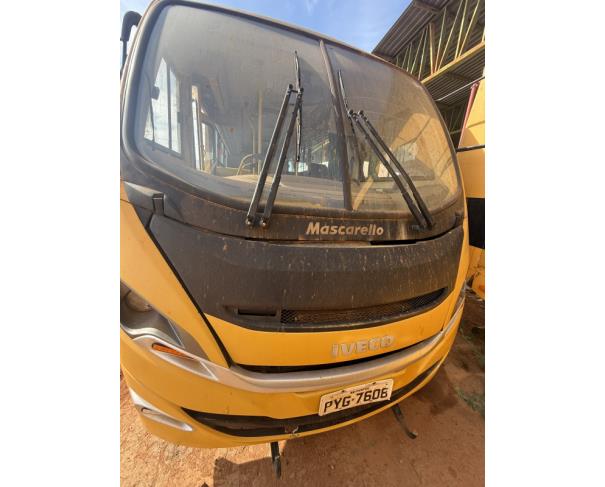Foto de ONIBUS IVECO/WAYCLASS 70C17HDE, DIESEL, AMARELA, 2016/2016, CHASSI: 93ZL68C01G8469242, RENAVAM: 01096011082, NO ESTADO EM QUE SE ENCONTRA. 