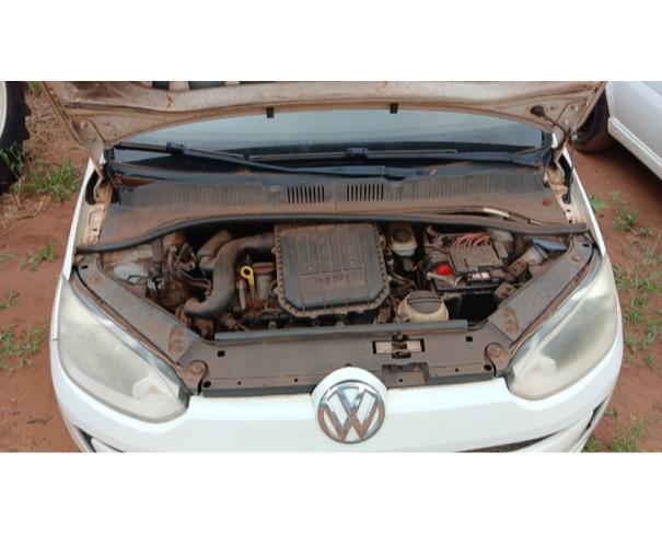 Foto de AUTOMOVEL, VW/UP TAKE MA, BRANCA, 2014/2015, ALCOOL/GASOLINA, CHASSI: 9BWAG4121FT557343, RENAVAM: 01027971617, NO ESTADO EM QUE SE ENCONTRA.