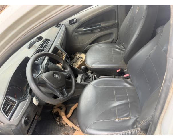 Foto de AUTOMOVEL VW/GOL 1.0L MC4, ALCOOL/GASOLINA, BRANCA, 2020/2021, CHASSI: 9BWAG45U2MT032459, RENAVAM: 01234447476, NO ESTADO EM QUE SE ENCONTRA.