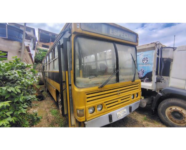 Foto de PAS/ONIBUS M.B / M.BENZ OF 1315, 1993/1993, DIESEL, AMARELA, RENAVAM: 00317637045, CHASSI: 9BM384098PB981473, NO ESTADO EM QUE SE ENCONTRA.