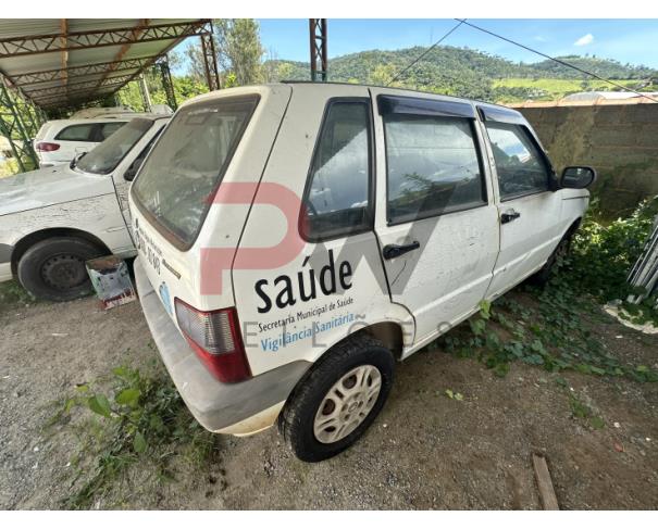 Foto de AUTOMOVEL FIAT/UNO MILLE ECONOMY, ALCOOL/GASOLINA, BRANCA, 2011/2012, CHASSI: ....03220, NO ESTADO EM QUE SE ENCONTRA.