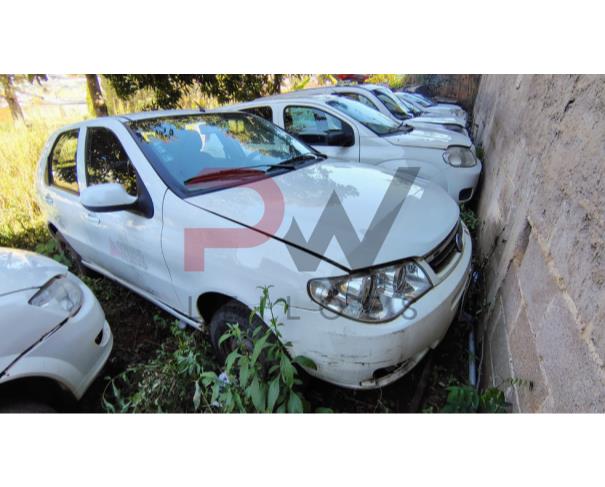 Foto de FIAT/PALIO FIRE, ALCOOL/GASOLINA, BRANCA, 2015/2015, CHASSI: 9BD17122ZF7545419, RENAVAM: 1055471119, NO ESTADO EM QUE SE ENCONTRA.