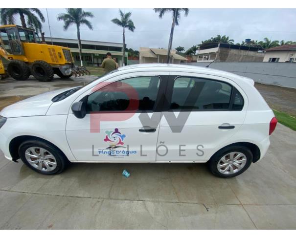 Foto de AUTOMOVEL VW/GOL 1.0L MC4, RENAVAM Nº 01228068167, CHASSI Nº 9BWAG45U2MT015967, ANO FABRICAÇÃO 2020, ANO MODELO 2021, COR BRANCA, FLEX (ÁLCOOL/GASOLINA), 84 CV, VEÍCULO DE 5 PASSAGEIROS, NO ESTADO EM QUE SE ENCONTRA.