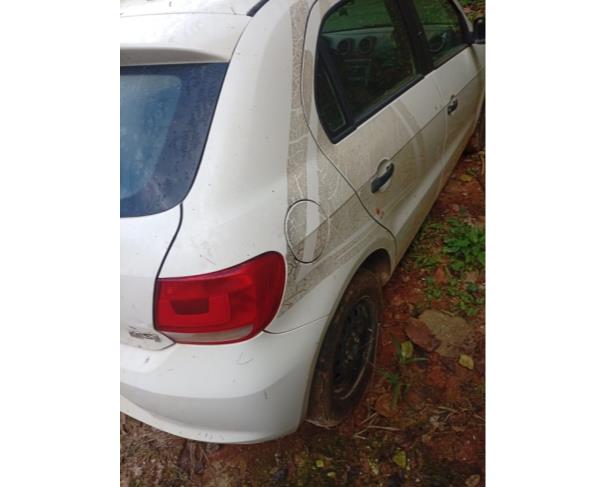 Foto de AUTOMOVEL, VW/GOL CITY MC S, BRANCA, 2014/2015, ALCOOL/GASOLINA, CHASSI: 9BWAB45U7FP123575, RENAVAM: 01035620887, NO ESTADO EM QUE SE ENCONTRA.