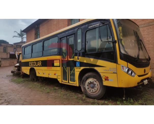 Foto de ONIBUS, VW/15.190 EOD ESCOLAR HD, AMARELA, 2012/2013, DIESEL, CHASSI: 9532E82W0DR302606, RENAVAM: 00490703666, NO ESTADO EM QUE SE ENCONTRA.