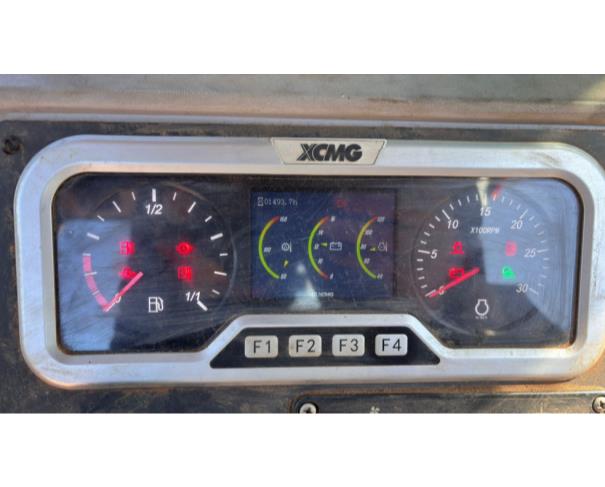 Foto de RETROESCAVADEIRA XCMG, XC870BR-I AMARELA, ANO 2024, Nº DE IDENT: XUG08703ERPA01937, NO ESTADO EM QUE SE ENCONTRA.