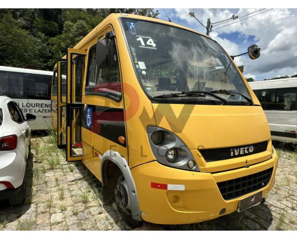 Foto de ONIBUS IVECO/CITYCLASS 70C17, DIESEL, AMARELA, 2014/2014, CHASSI: ...59788, NO ESTADO EM QUE SE ENCONTRAM.