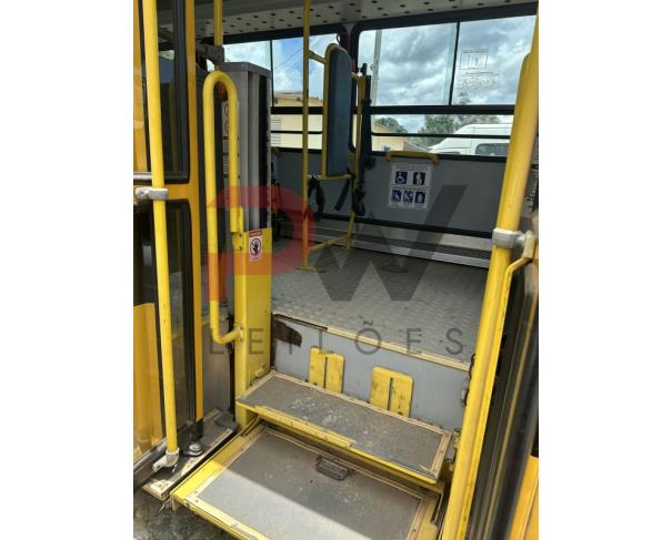 Foto de ONIBUS IVECO/CITYCLASS 70C17, DIESEL, AMARELA, 2014/2014, CHASSI: ...59788, NO ESTADO EM QUE SE ENCONTRAM.
