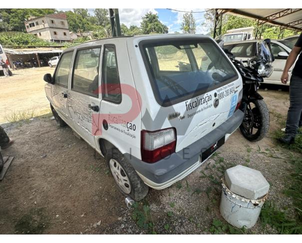 Foto de AUTOMOVEL FIAT/UNO MILLE ECONOMY, ALCOOL/GASOLINA, BRANCA, 2009/2010, CHASSI: ...93864, NO ESTADO EM QUE SE ENCONTRA.