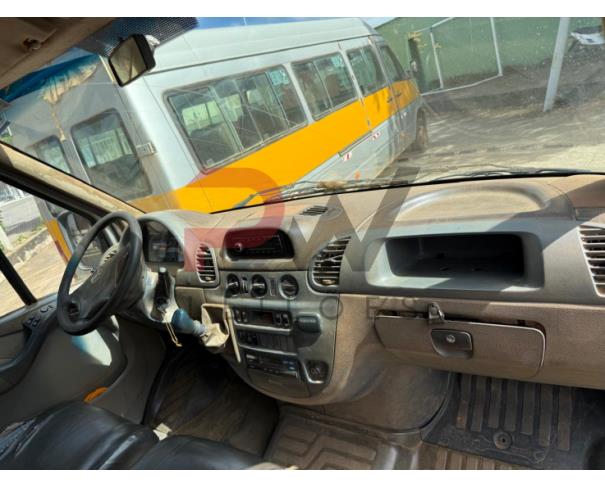 Foto de MICROONIBUS, I/M.BENZ 413CDI SPRINTERM, DIESEL, PRATA, 2010/2011, CHASSI: 8AC904663BE042633, RENAVAM: 00274701510, NO ESTADO EM QUE SE ENCONTRA. 