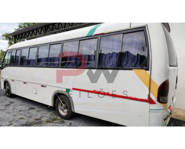 Foto de ONIBUS MARCOPOLO/VOLARE W8 ON, DIESEL, BRANCA, 2008/2009, CHASSI: ...28459, NO ESTADO EM QUE SE ENCONTRA.