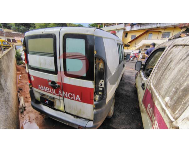 Foto de CAMINHONE FIAT/DOBLO CARGO 1.4, 2015/2016, BRANCA, ALCOOL/GASOLINA, CHASSI: ...41891, NO ESTADO EM QUE SE ENCONTRA.