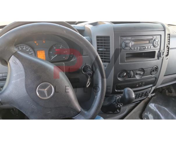 Foto de ESP/CAMINHÃO/AMBULANCIA I/M.BENZ 415 MARIMAR A, DIESEL, 2016/2017, BRANCA, RENAVAM: 01114901390, CHASSI: 8AC906633HE127896, NO ESTADO EM QUE SE ENCONTRA.