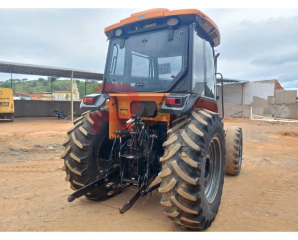 Foto de TRATOR BUDNY 2019, MODELO 8540, SERIE BDY08540CLOS00019, TRAÇADO, NO ESTADO EM QUE SE ENCONTRA.