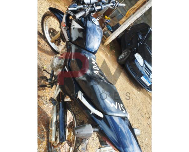 Foto de PASSAGEIRO / HONDA / NX-4 FALCON / Placa: KXE0441 / UF: MG / Município: Raul Soares / Ano fabricação: 2004 / Ano modelo: 2004 / Cor: PRETA / Chassi: 9C2ND07004R015006 / Motor: ND07E-4015006 / RENAVAM:00831169974, NO ESTADO EM QUE SE ENCONTRA. 