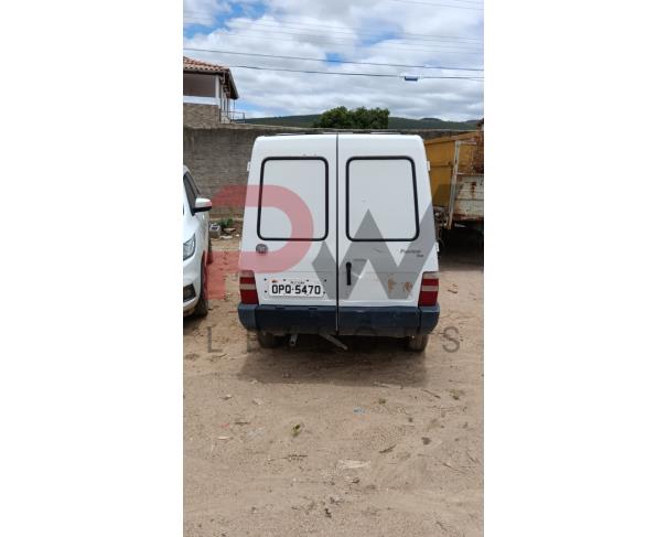 Foto de CAR/CAMINHONETE FIAT/FIORINO FLEX, ALCOOL/GASOLINA, 2013/2013, BRANCA, RENAVAM: 00529368170, CHASSI: 9BD255049D8960975, NO ESTADO EM QUE SE ENCONTRA.