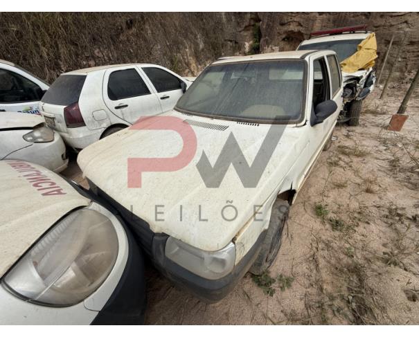 Foto de AUTOMOVEL FIAT/UNO MILLE ECONOMY, ALCOOL/GASOLINA, BRANCA, 2010/2011, CHASSI: 9BD15822AB6511899, RENAVAM: 00258635550, NO ESTADO EM QUE SE ENCONTRA.