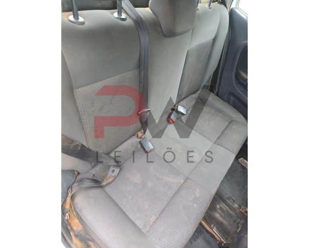 Foto de AUTOMOVEL, VW/GOL 1.0L MC4, BRANCA, 2021/2022, ALCOOL/GASOLINA, CHASSI: 9BWAG45U4NT109589, RENAVAM: 01296786878, NO ESTADO EM QUE SE ENCONTRA.