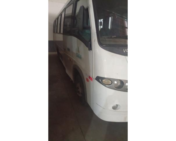 Foto de ONIBUS, MARCOPOLO/VOLARE W8 ON, BRANCA, 2008/2009, DIESEL, CHASSI: 93PB12E3P9C028755, RENAVAM: 00122502507, NO ESTADO EM QUE SE ENCONTRA.